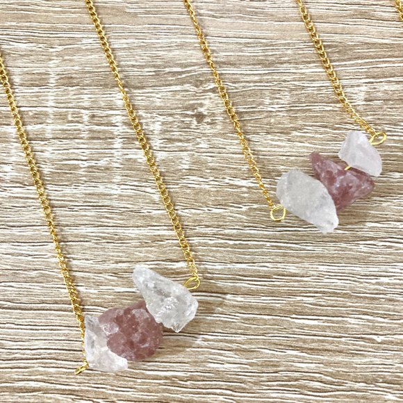 Natural Raw Cut Purple Amethyst and Clear Quartz Stone Pendant Gold Necklace - Picture 5 of 5